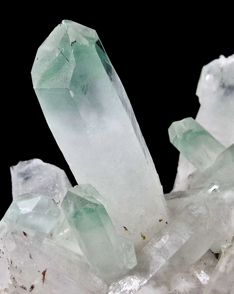 Quartz Included By Fuchsite - image 3