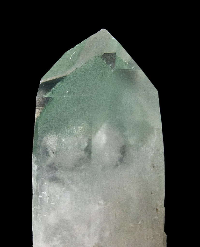 Quartz Included By Fuchsite - image 4