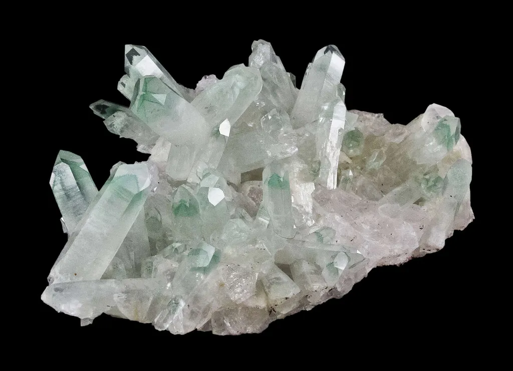 Quartz Included By Fuchsite - image 2
