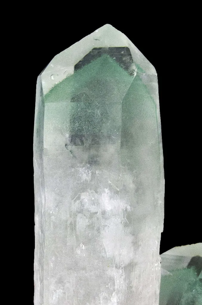 Quartz Included By Fuchsite - image 7