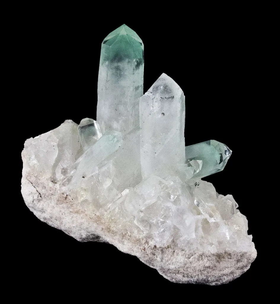Quartz Included By Fuchsite - image 3