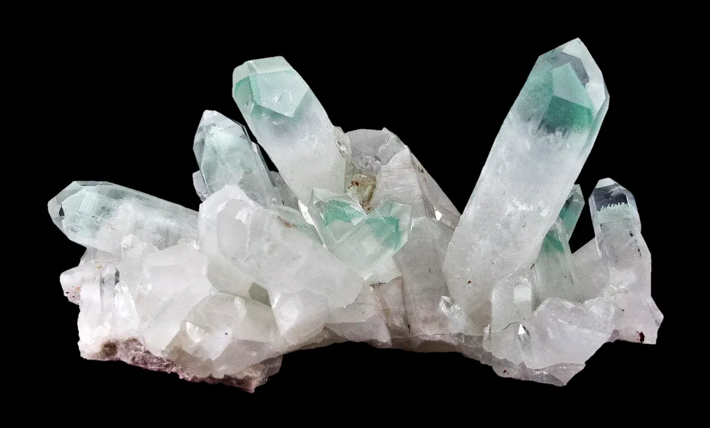 Quartz Included By Fuchsite - image 6