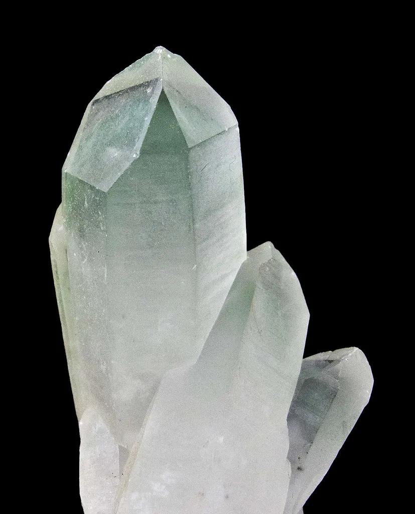 Quartz Included By Fuchsite - image 10
