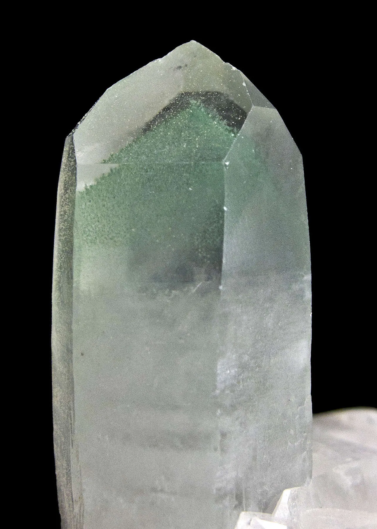 Quartz Included By Fuchsite - image 8