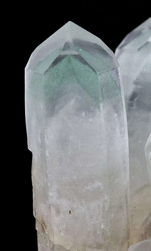 Quartz Included By Fuchsite - image 2