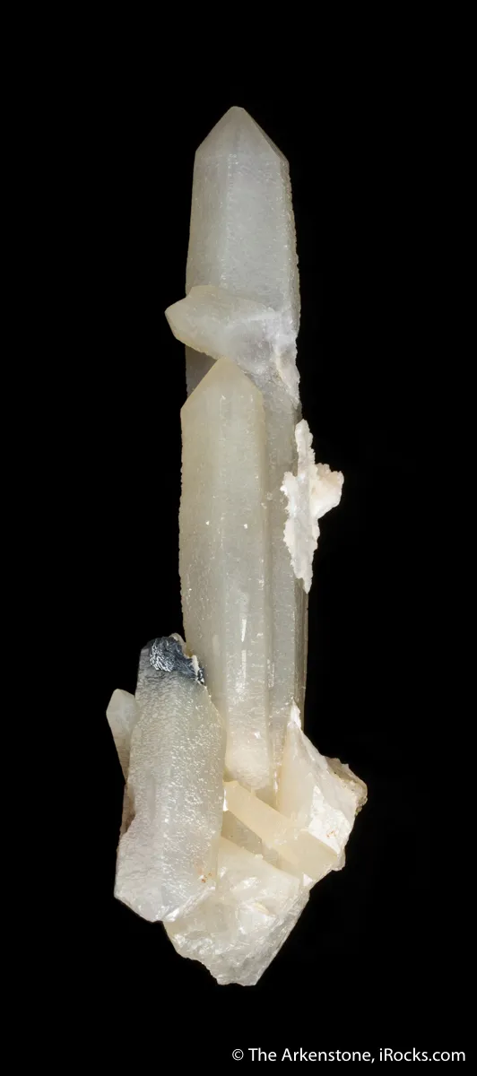 Quartz included by Hedenbergite, Hematite - image 5
