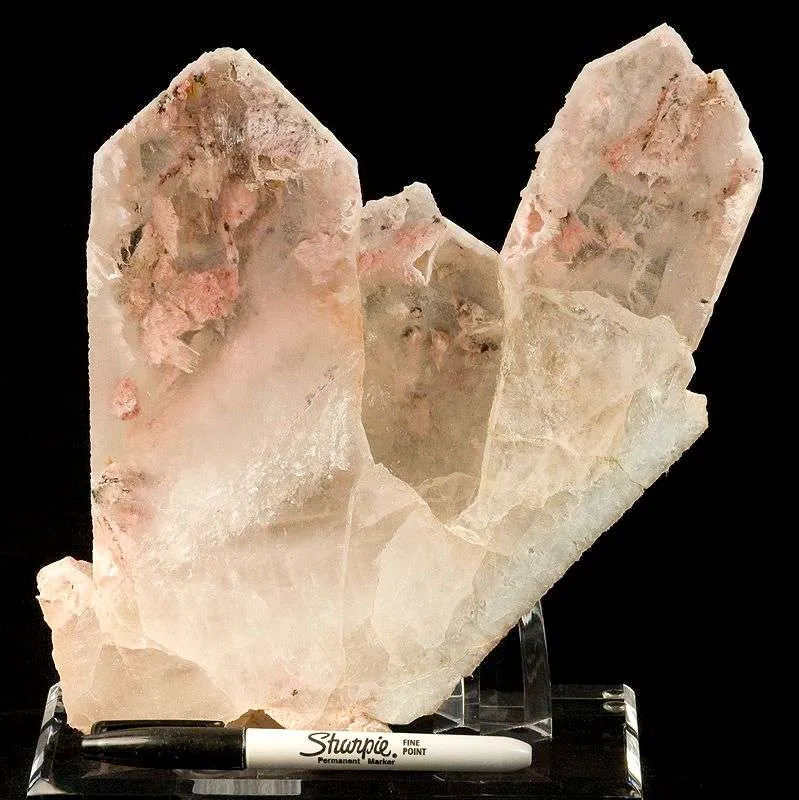 Quartz Included By Montmorillonite - image 2