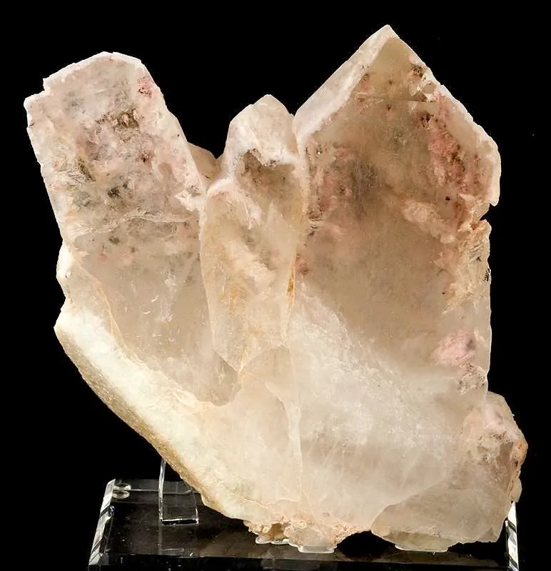 Quartz Included By Montmorillonite - image 1