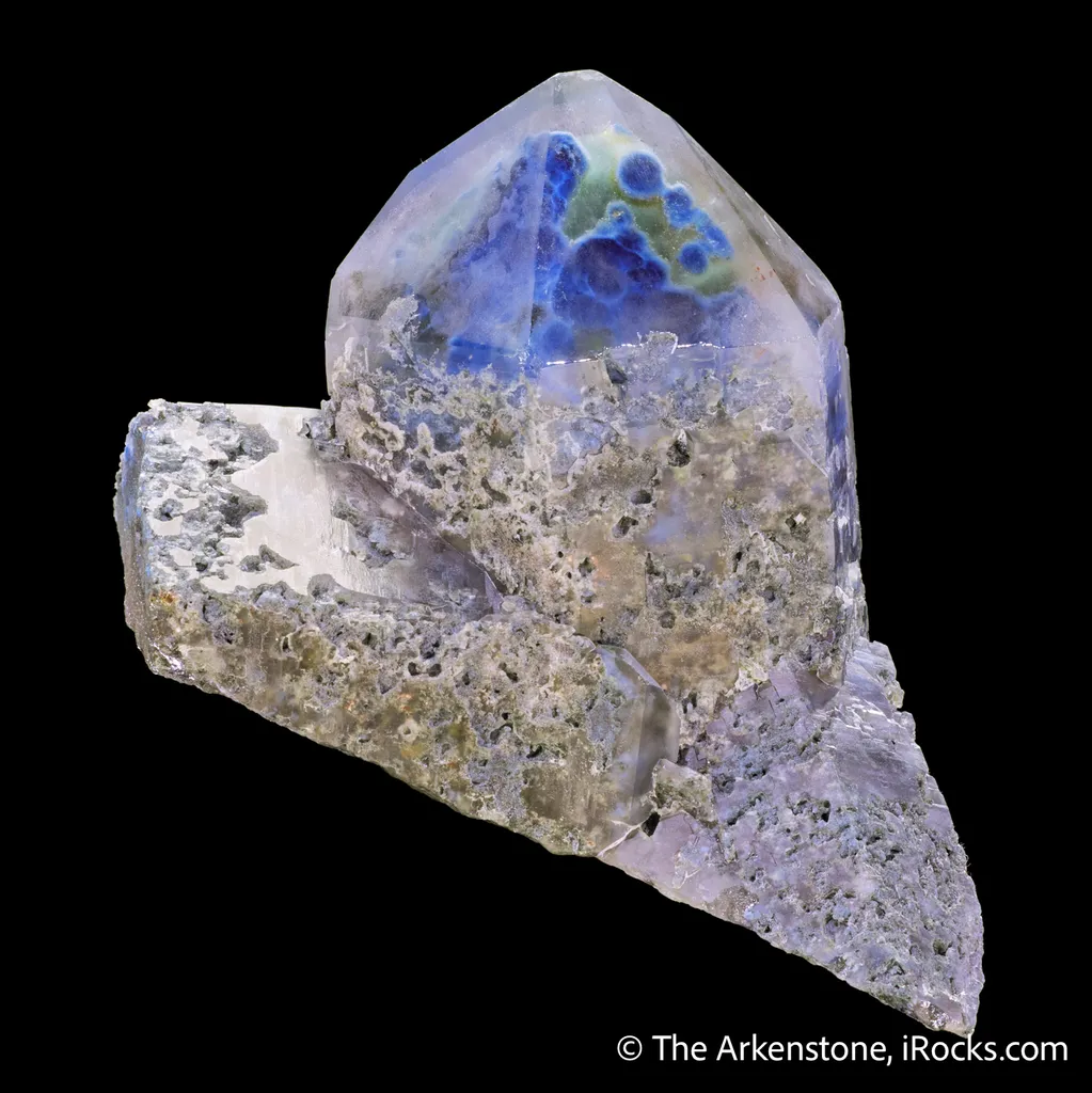 Quartz included by Shattuckite - image 7
