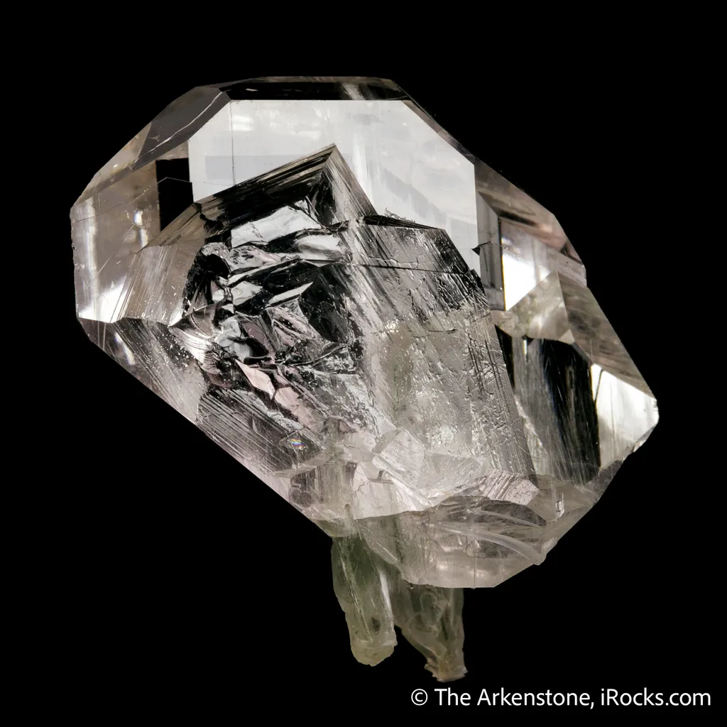 Quartz included with Byssolite - image 7