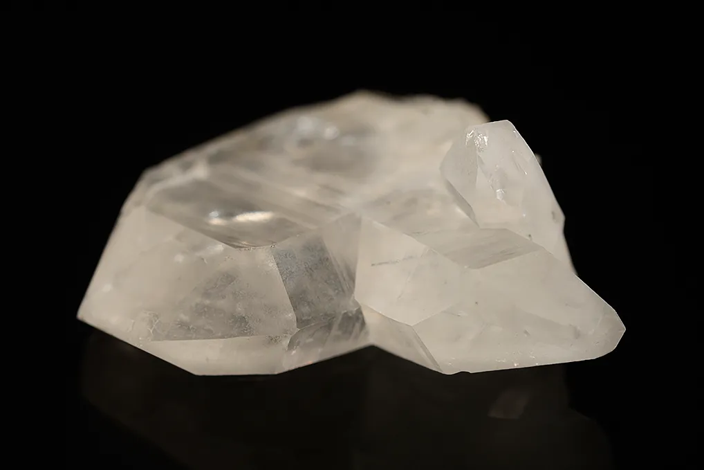 Quartz (Japan-law twin) - image 4