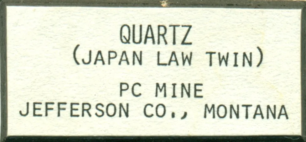 Quartz (Japan-law twin) - image 5