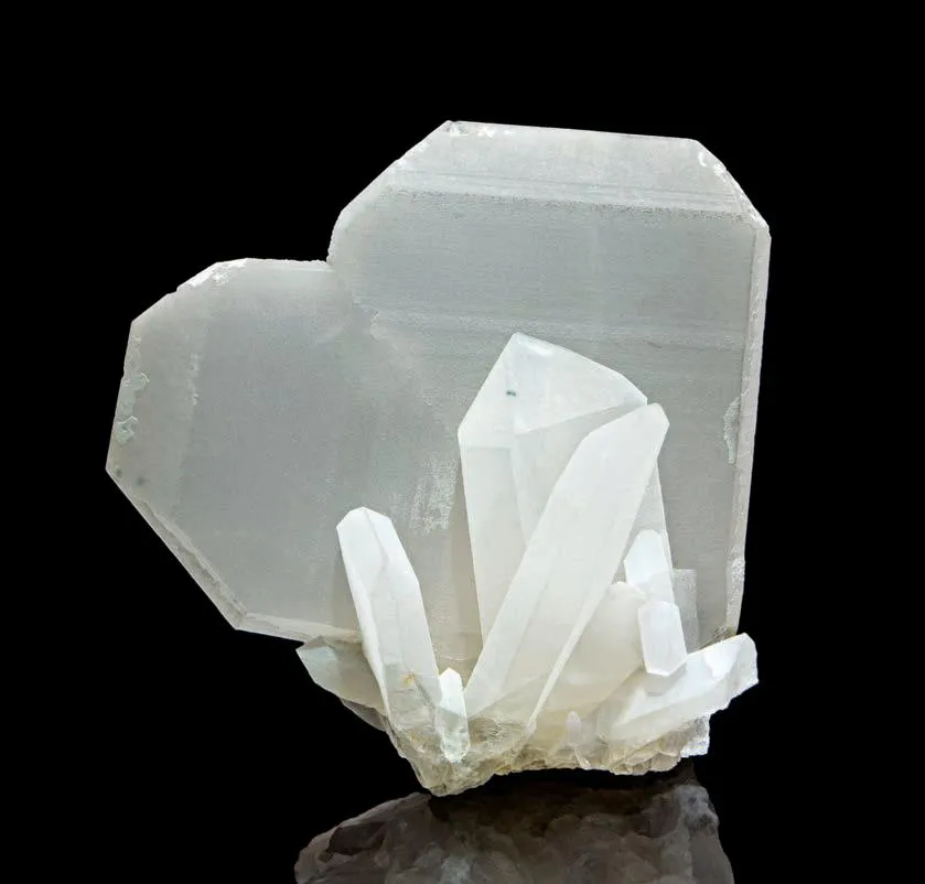 Quartz Japan-Law twin - image 1