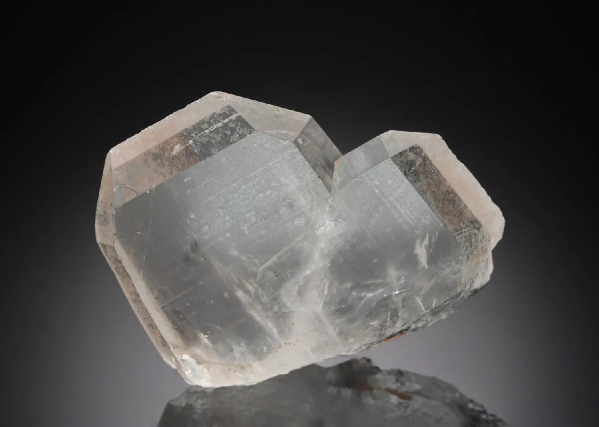 Quartz Japan-Law Twin - image 1