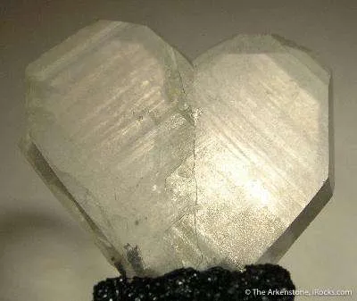 Quartz (Japan Law Twin) image