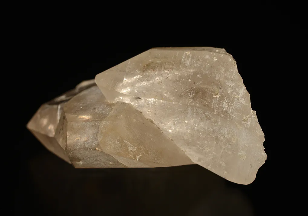 Quartz (Japan-law twin) - image 6