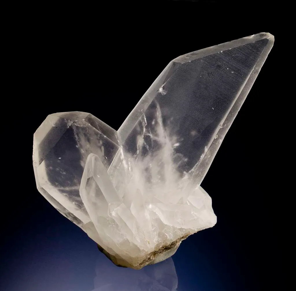 Quartz (Japan Law Twin) image