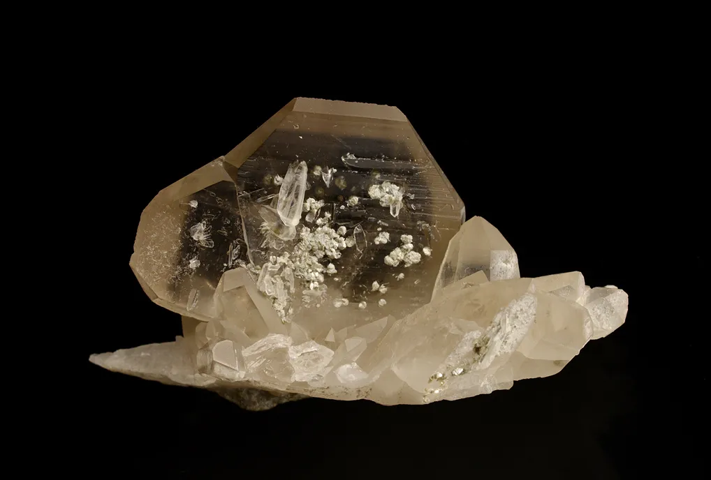 Quartz (Japan-law twin) - image 3