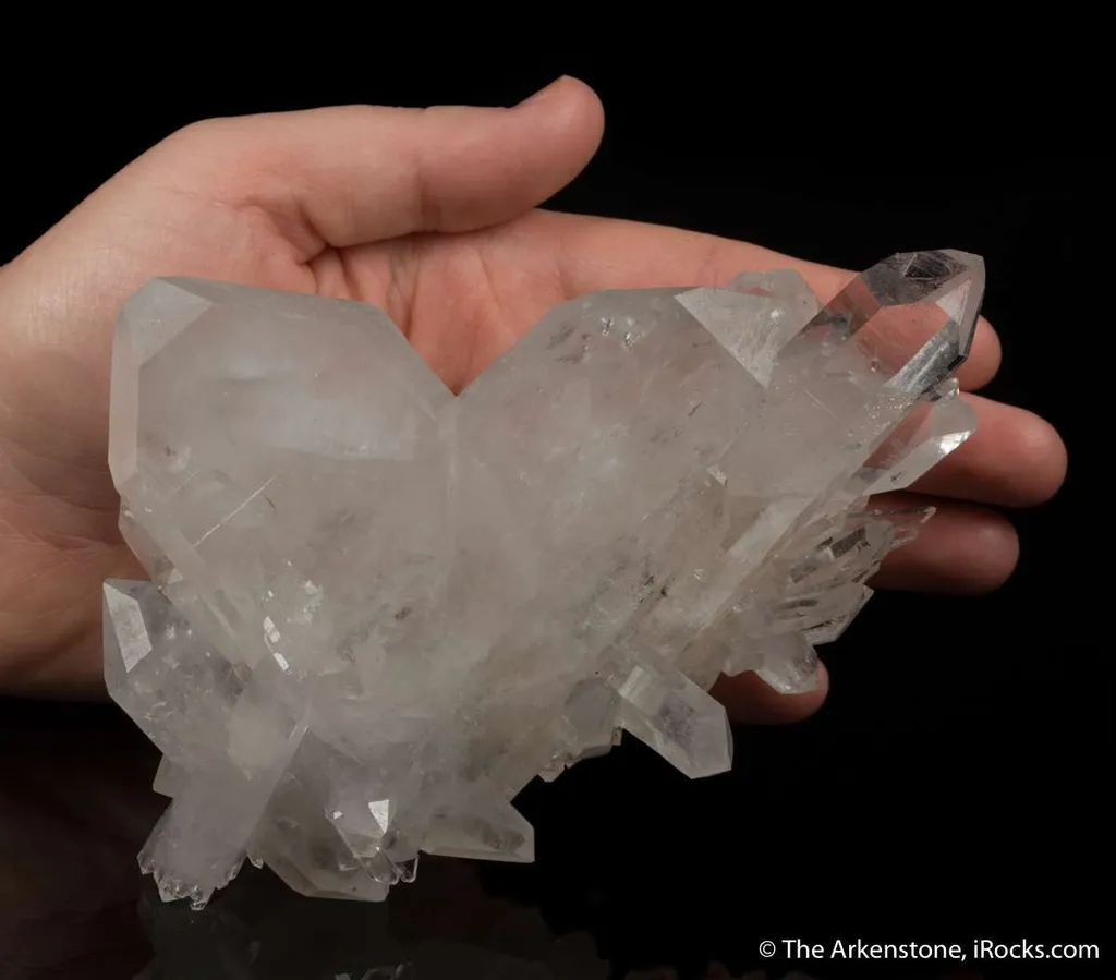 Quartz (Japan Law twin) image