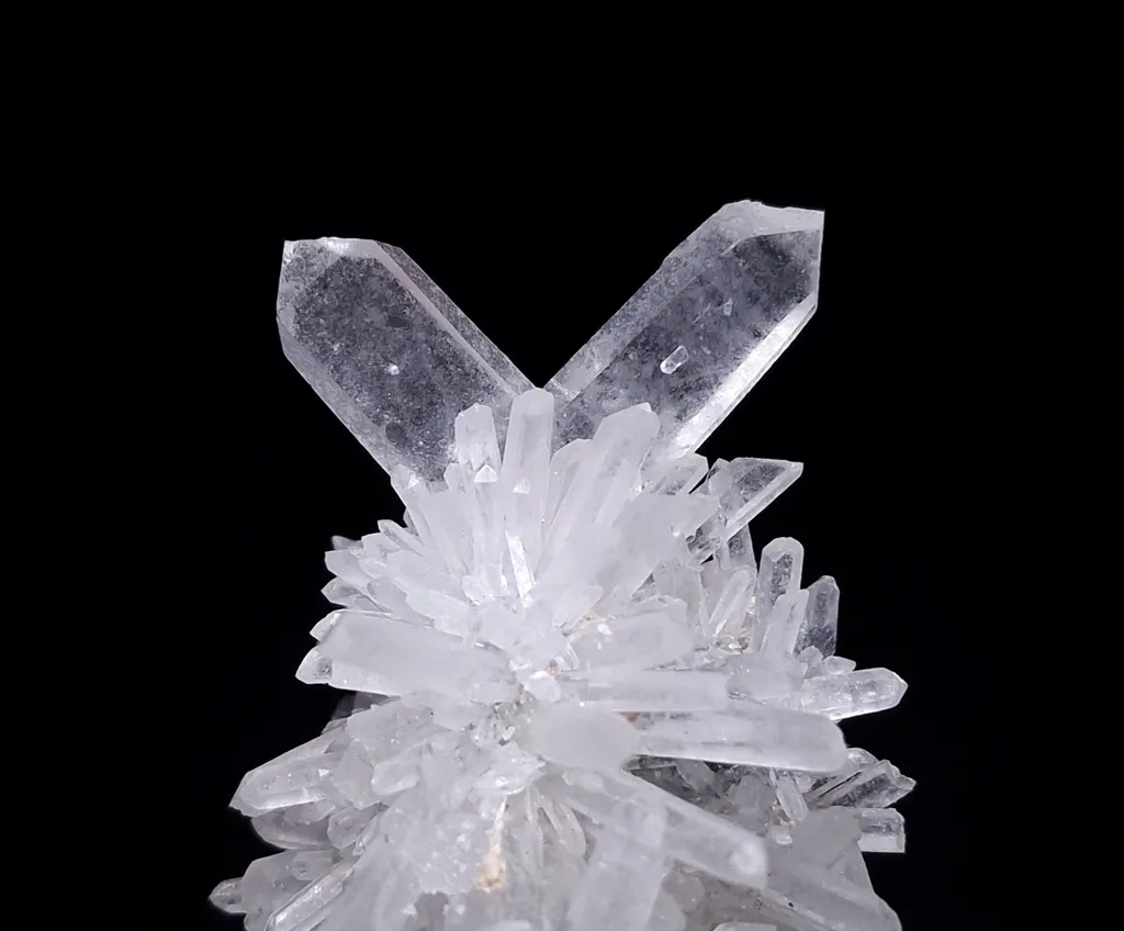 Quartz Japan-law twin - image 2