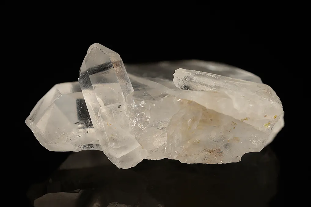 Quartz (Japan-law twin) - image 3