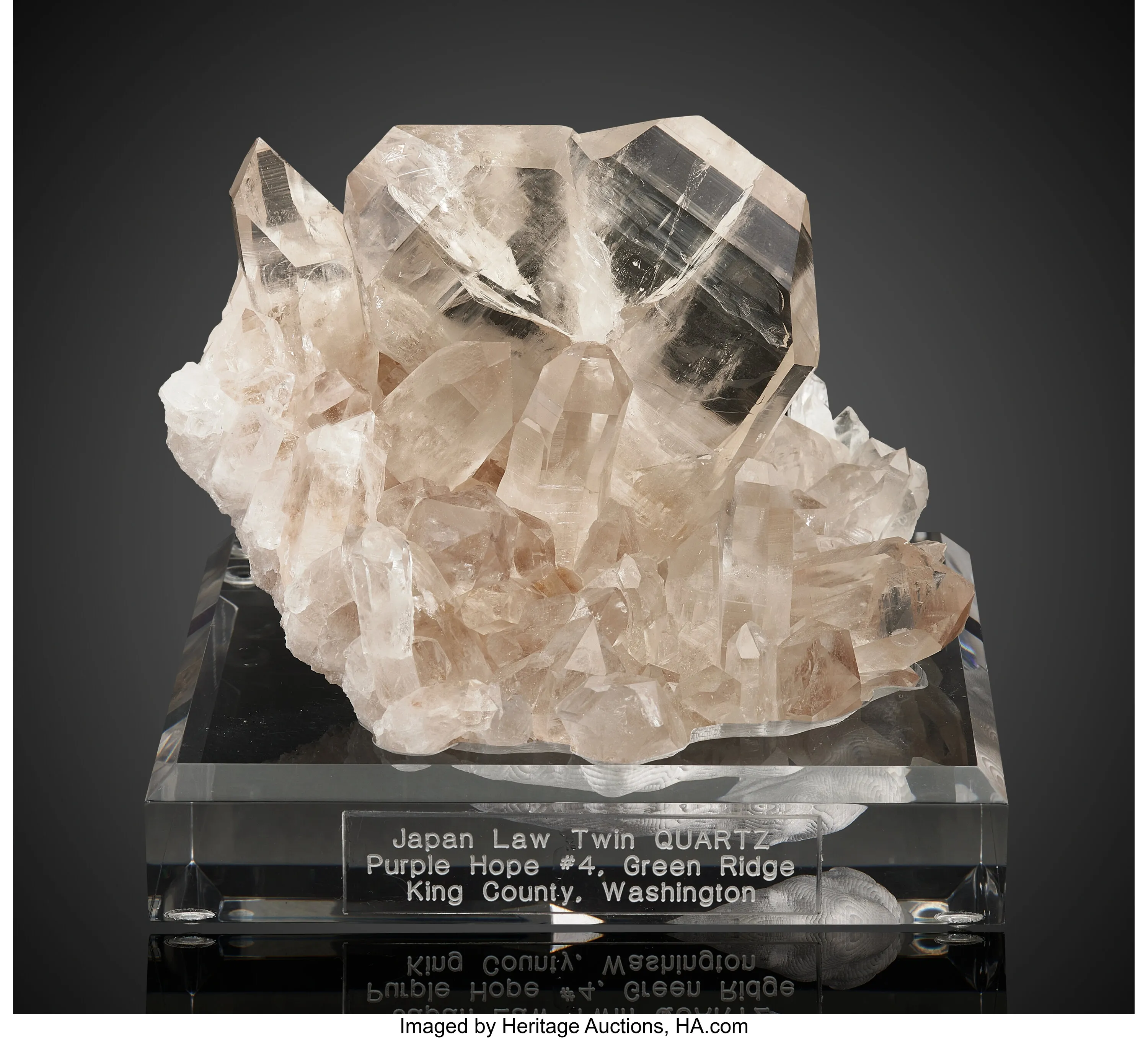 Quartz (Japan-Law Twin) - image 1