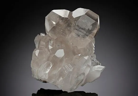 Quartz "Japan Law Twin" image