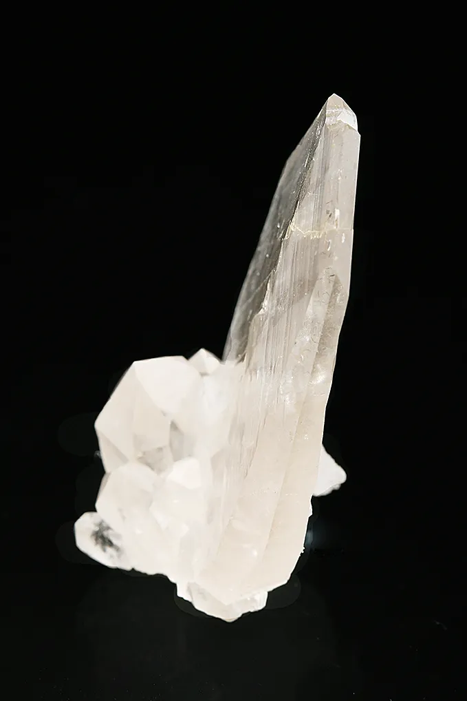 Quartz (Japan-law twin) (repaired) - image 4