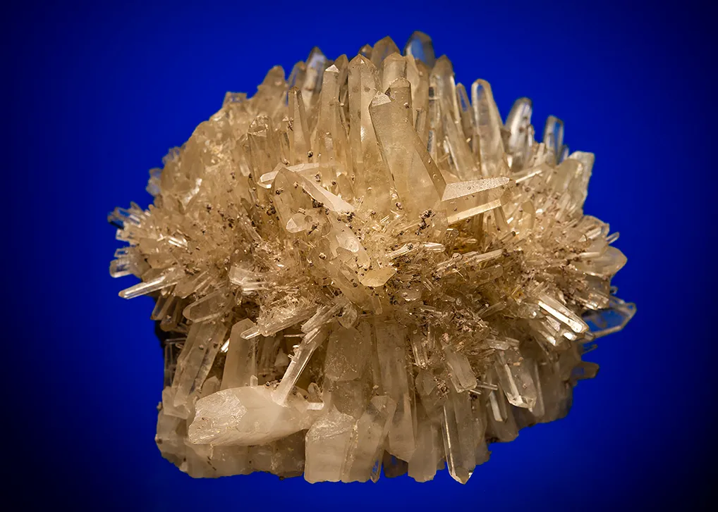 Quartz (Japan-law twin) with Pyromorphite image