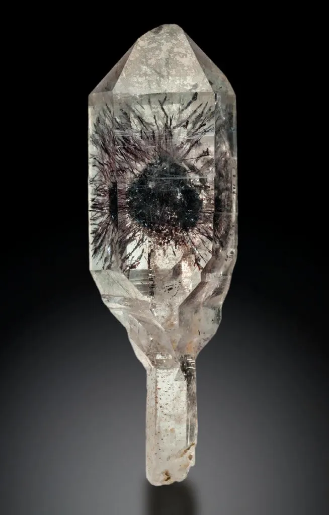 Quartz, lepidocrocite image