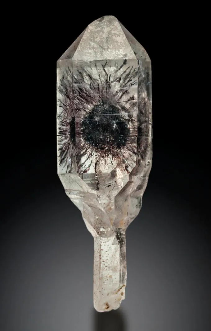 Quartz, lepidocrocite - image 1