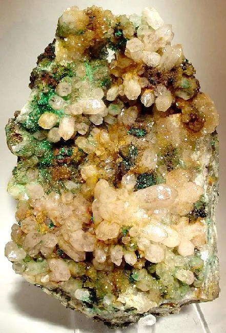 Quartz, Malachite image