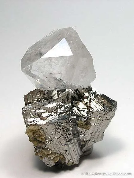 Quartz on Arsenopyrite image