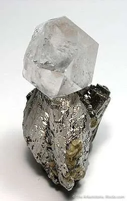 Quartz on Arsenopyrite - image 3