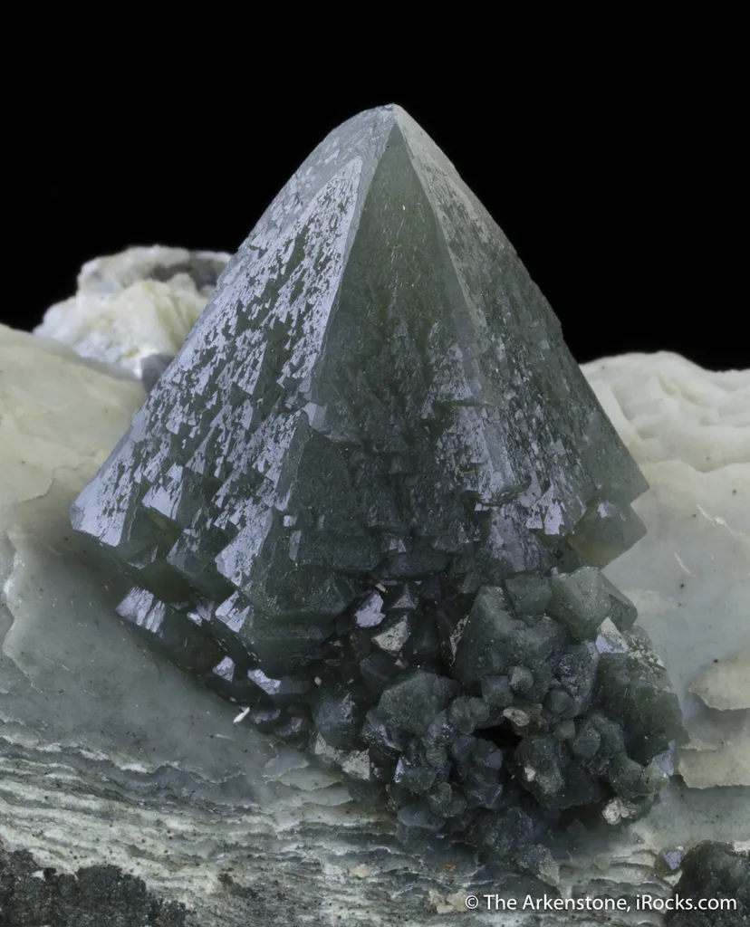Quartz on Calcite - image 2