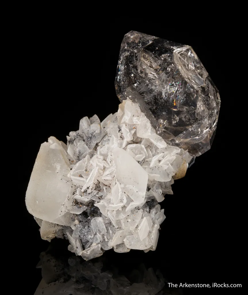 Quartz on Calcite with Anthraxolite (petroleum) - image 6