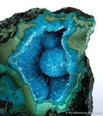 Quartz on Chrysocolla image
