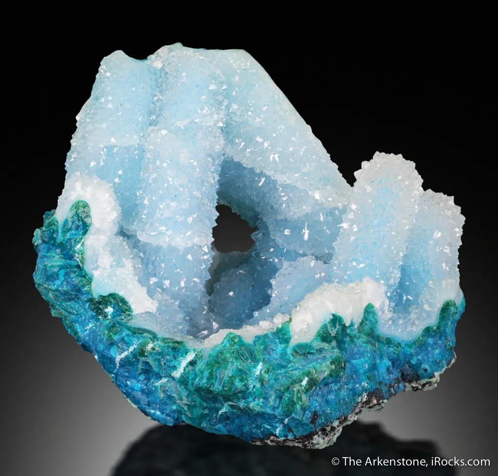 Quartz on Chrysocolla and Malachite image