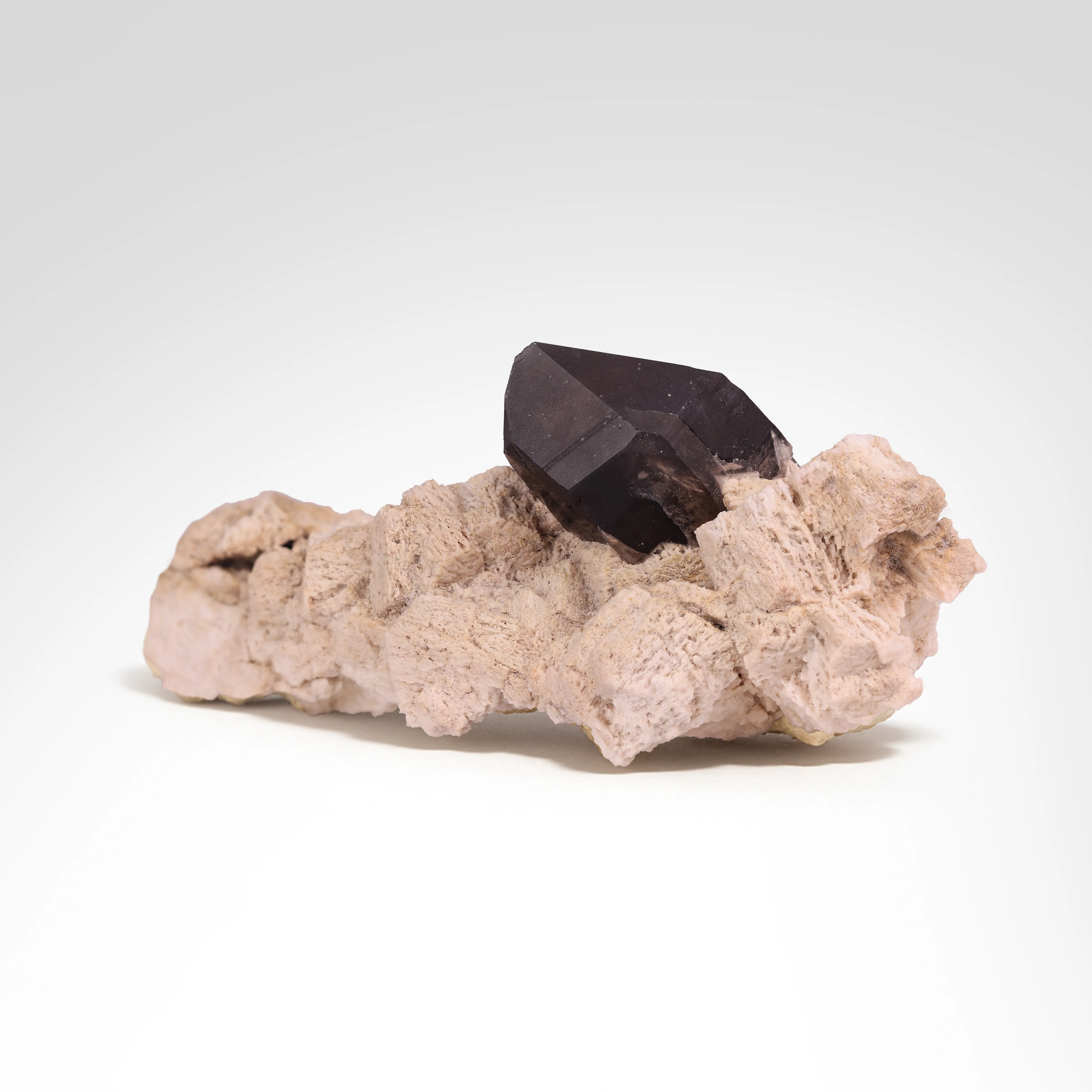 Quartz on Feldspar from California - image 1