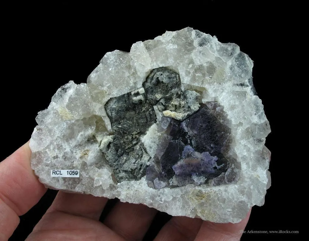 Quartz on Fluorite and Galena - image 4
