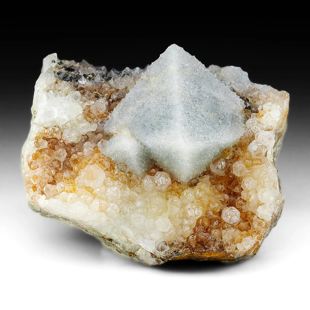 Quartz on Fluorite with Hematite - image 1