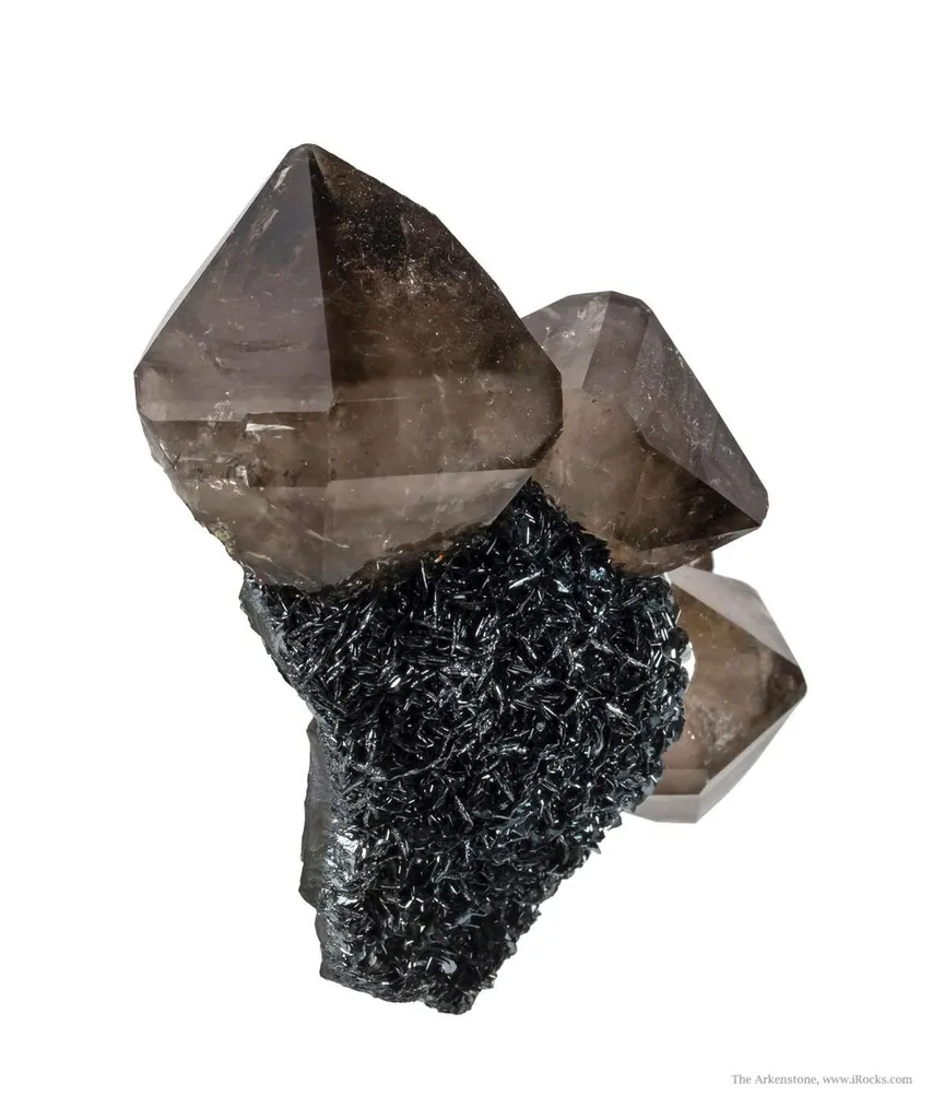 Quartz on Hematite - image 2