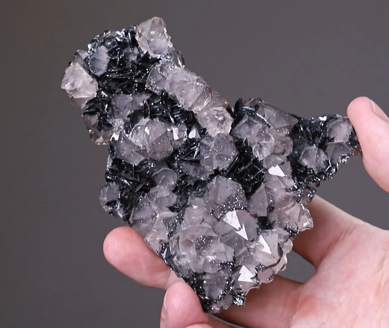 Quartz on Hematite - image 2