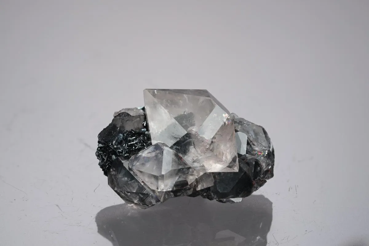 Quartz on Hematite - image 1