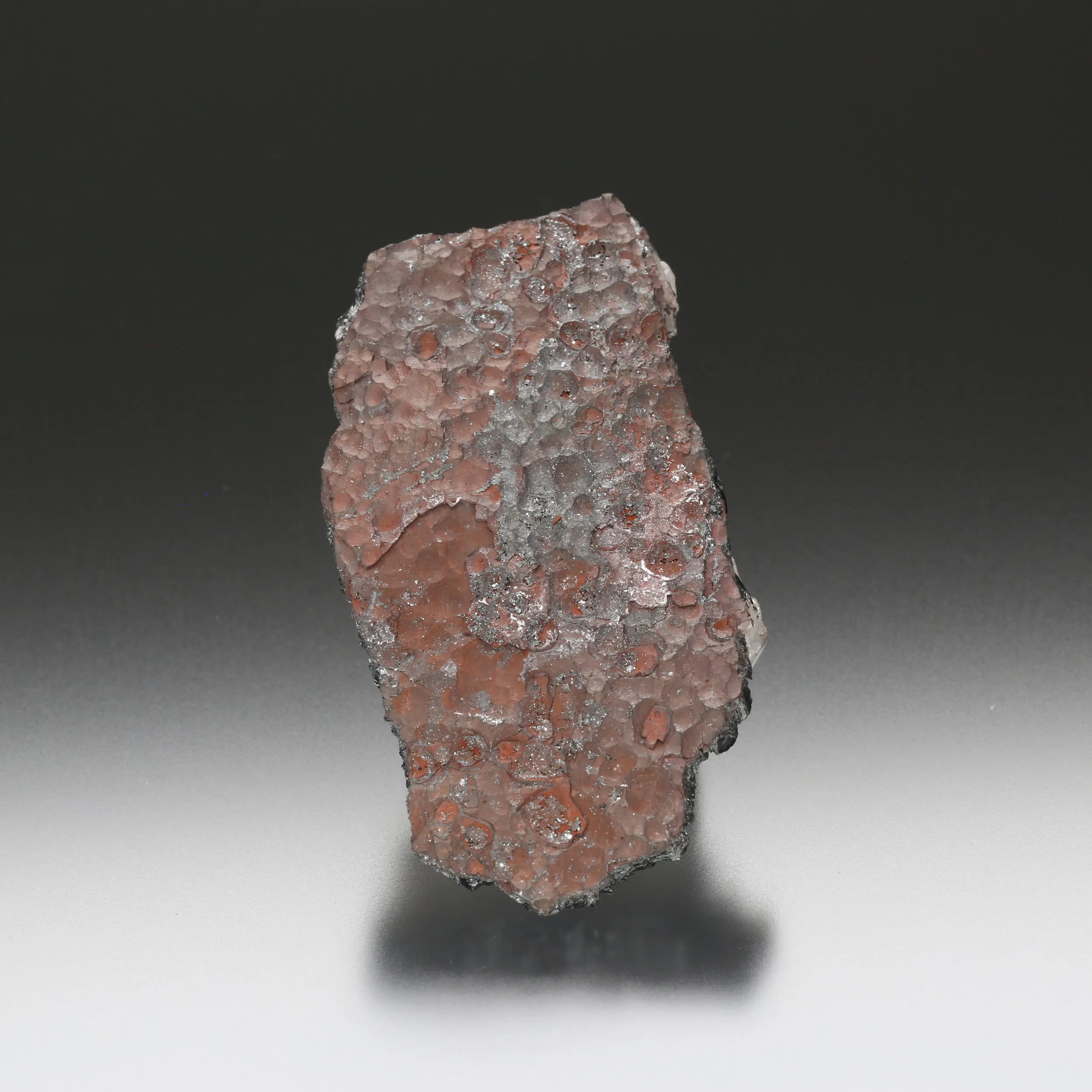 Quartz on Hematite - image 4