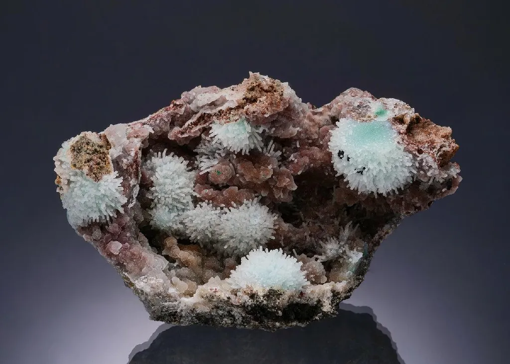 Quartz on Malachite image