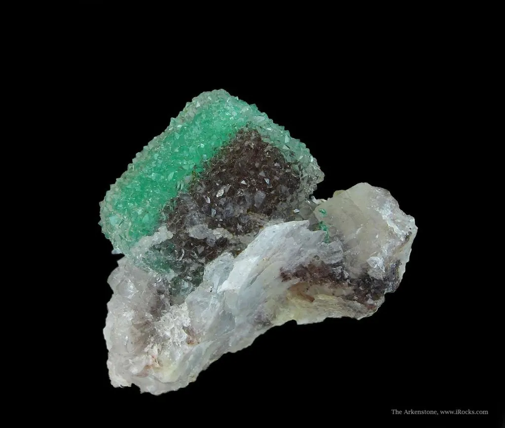 Quartz on Malachite Ps. Calcite image