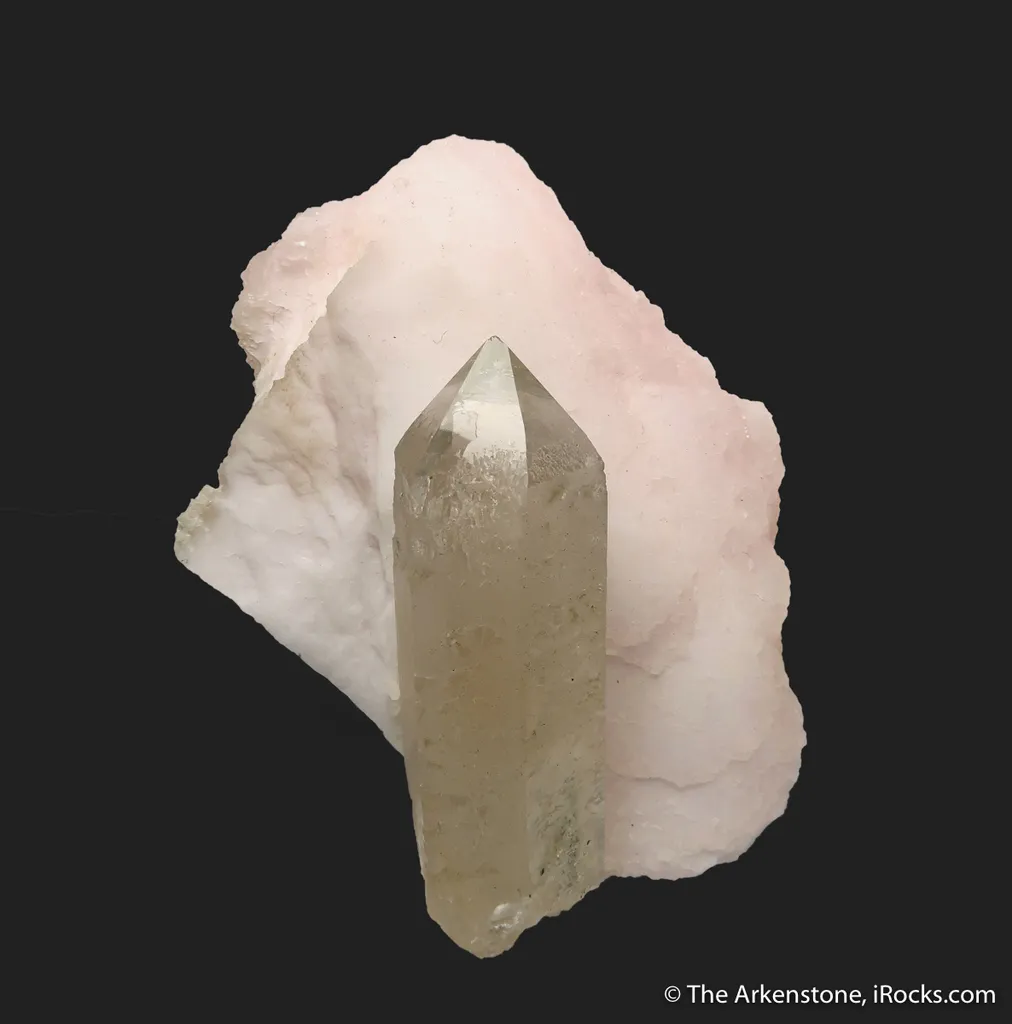 Quartz on Manganoan Calcite (fl) - image 7