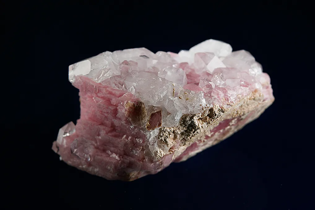 Quartz on Rhodochrosite - image 4
