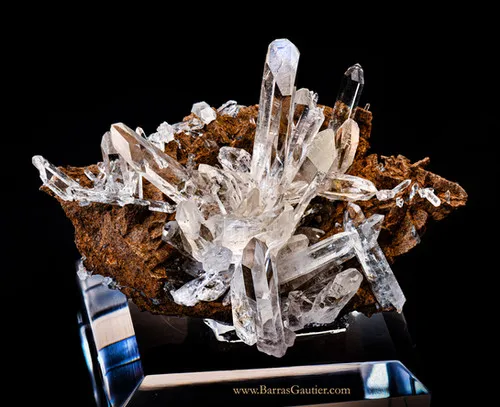 Quartz on Siderite image